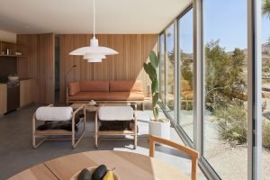Modernist retreat in the Mojave Desert - living room