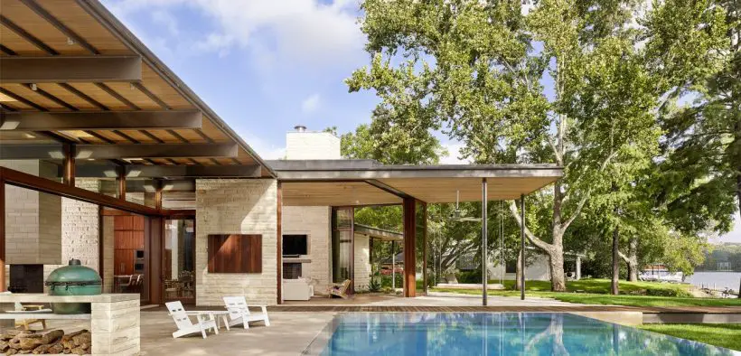 Lakefront modernist house - pool