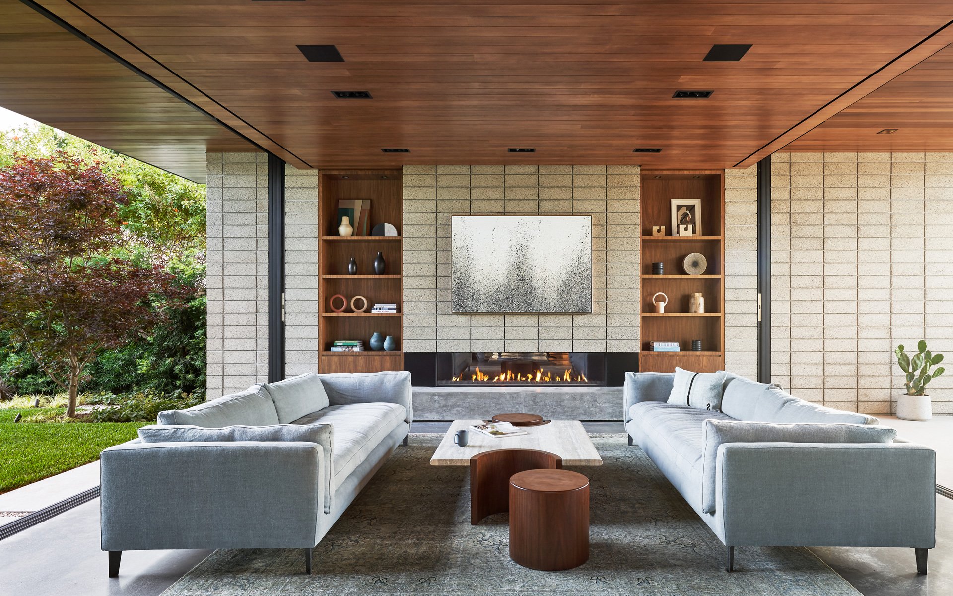 Mid-century inspired home in Venice beach - living area