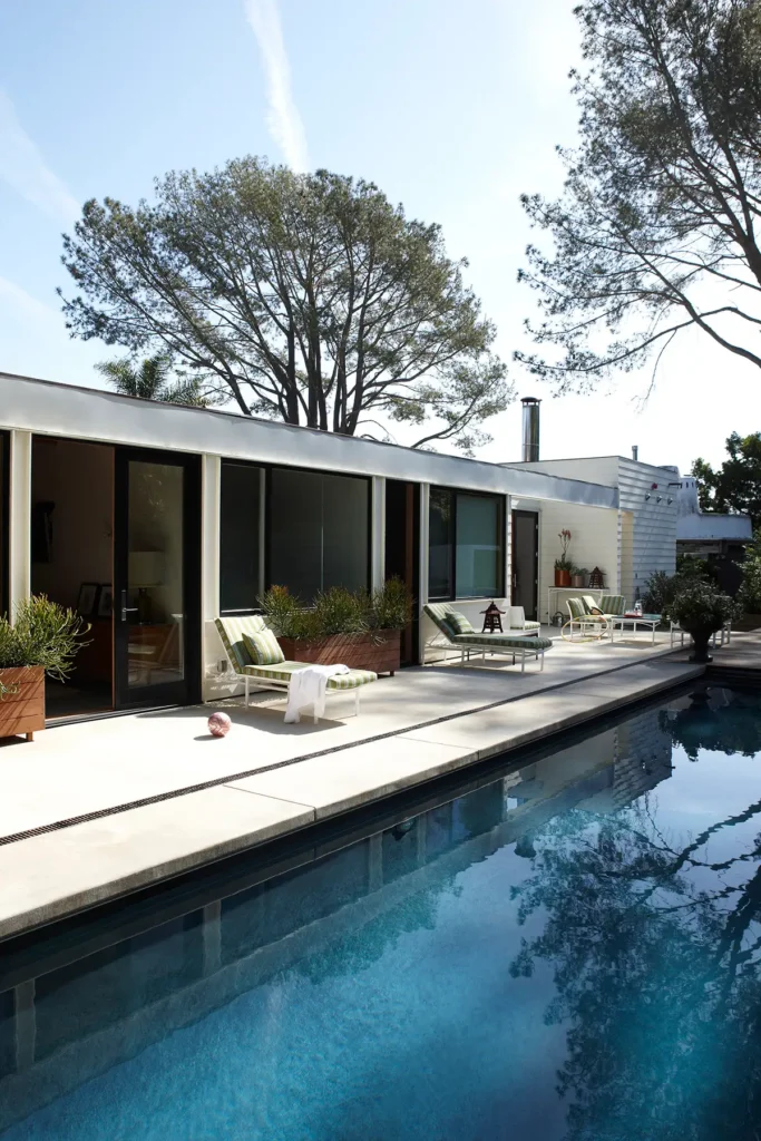 Surf Shack - Bestor - pool