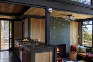 Cozy mid-century home - kitchen