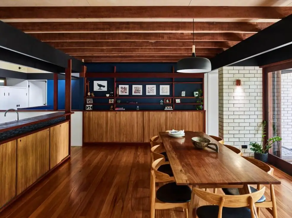 midcentury renovation brisbane - dining area