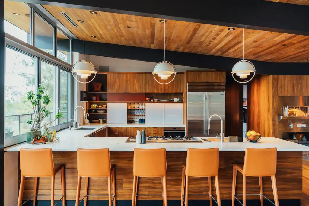 Mid-century modern kitchen