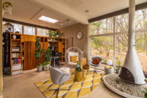Richard Neutra Coveney House - Living room