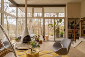 Richard Neutra Coveney House - Living room