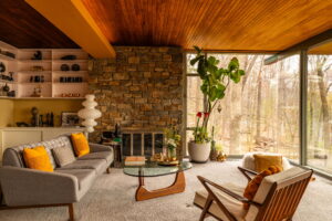 Richard Neutra Coveney House - living room