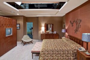 Mad Men’s Mid-Century Design Revival - Don Draper’s bedroom