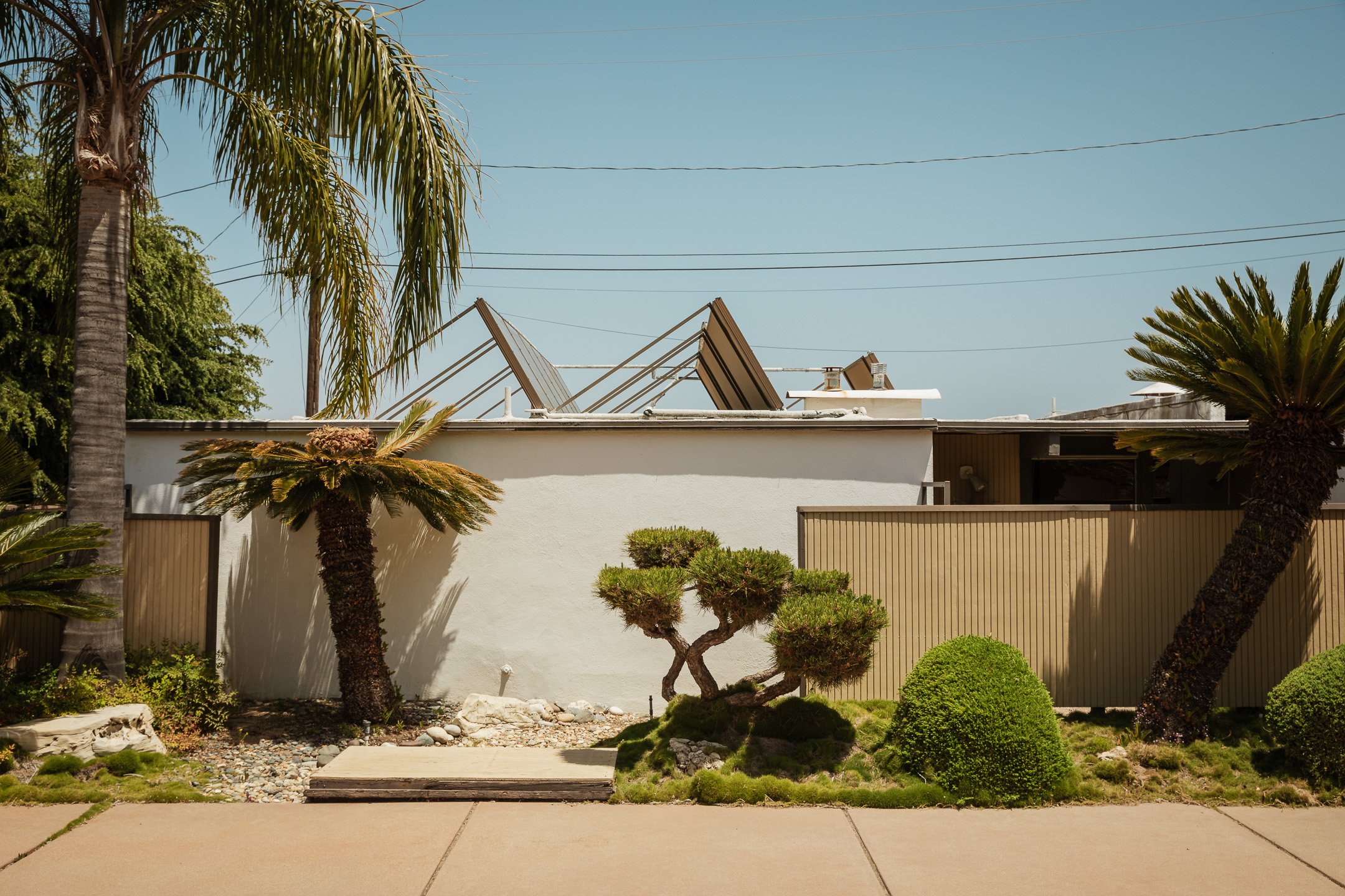 Mid-Century Home in Rancho Palos Verdes - facade