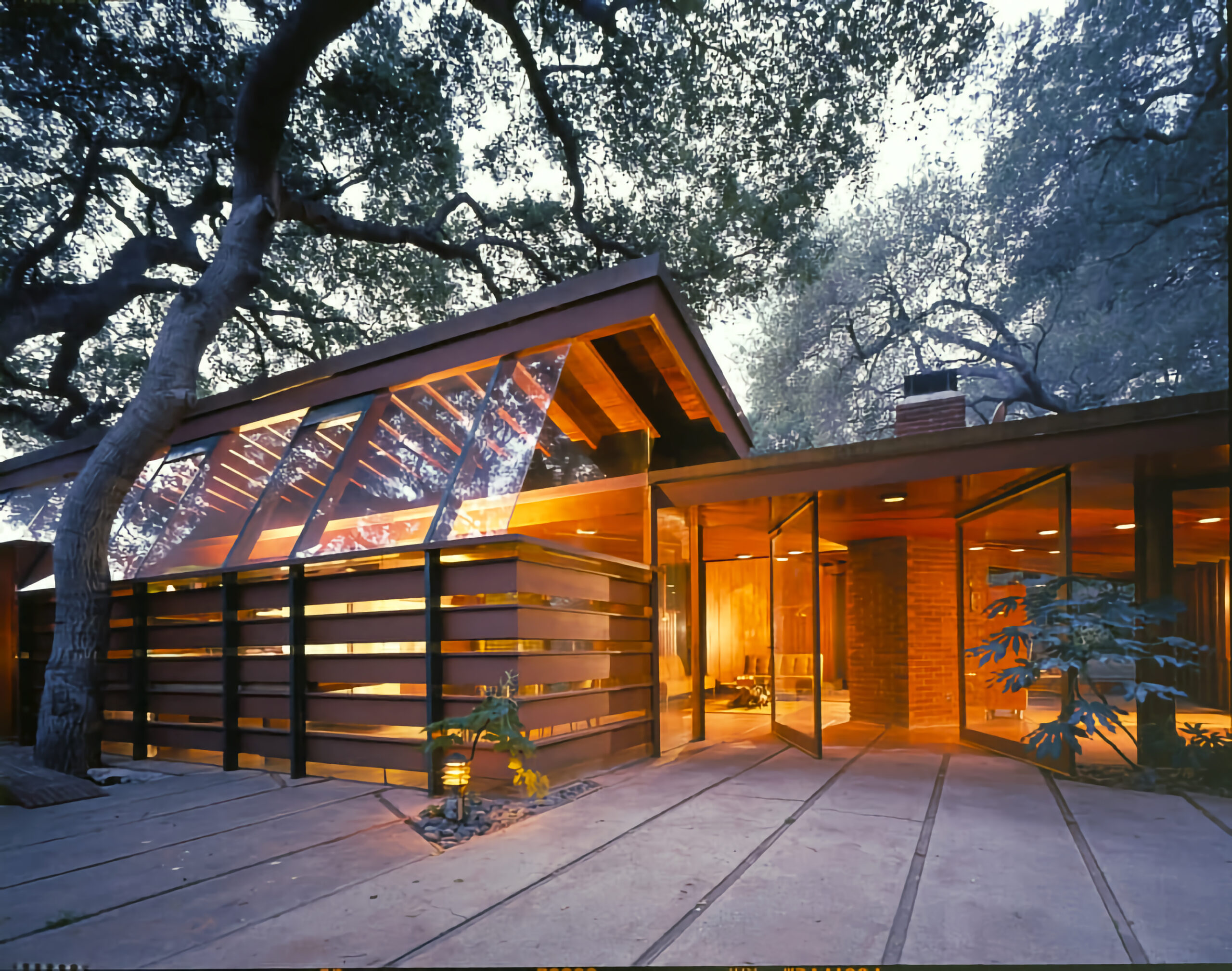 Schaffer Residence, designed by John Lautner - front