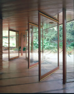 Schaffer Residence, designed by John Lautner - living room