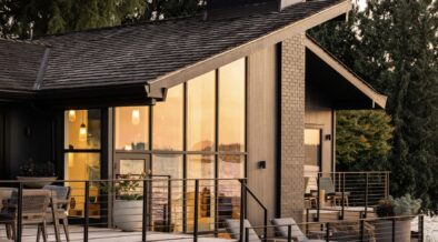 Mid-century isnpired house Mercer Island - exterior