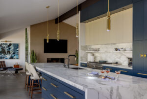 Mid-century isnpired house Mercer Island - kitchen