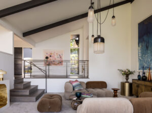 Mid-century isnpired house Mercer Island - living area