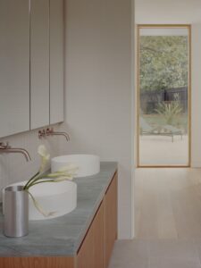 Victoria Merrett Architects - Bathroom