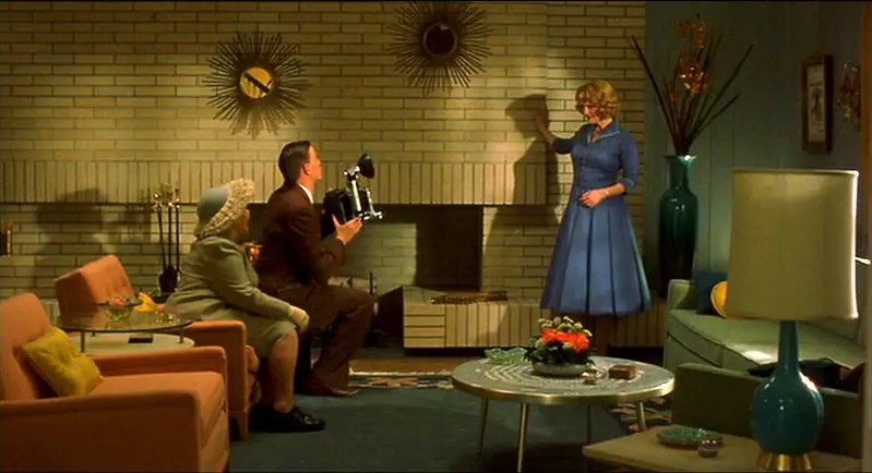 Far From Heaven - Living Room