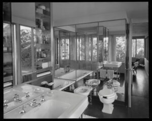 Richard Neutra – Josef von Sternberg House - Bathroom