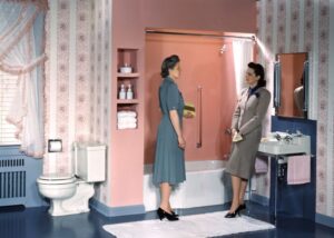 1940s style bathroom