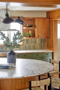 Maple Leaf House - Kitchen