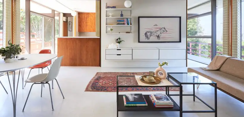 Art Integration - living room