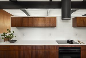 Eichler Las Colindas - Kitchen