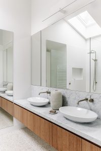 Verandah House - Bathroom