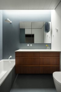 Eichler Las Colindas - Bathroom