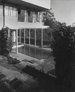 Julius Shulman Archive © J. Paul Getty Trust. Getty Research Institute, Los Angeles (2004.R.10)