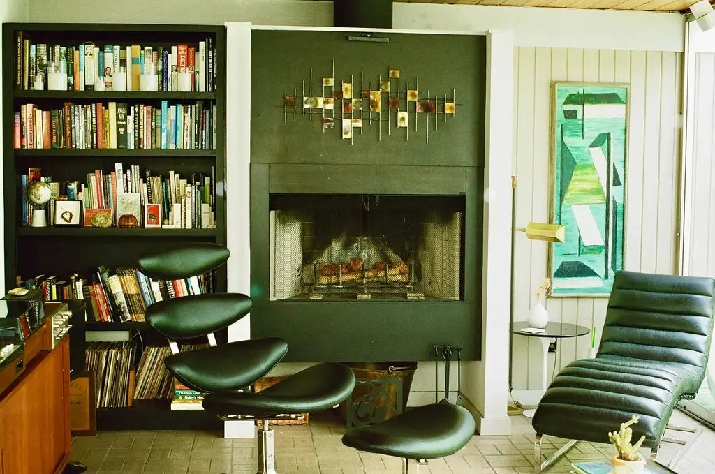 Gene Leedy House - Living Room