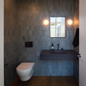 Athina House - Bathroom