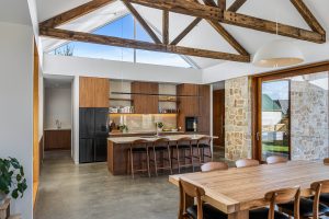 Coolum - Kitchen