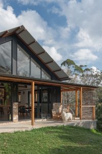 Laporte Residence - coastal home